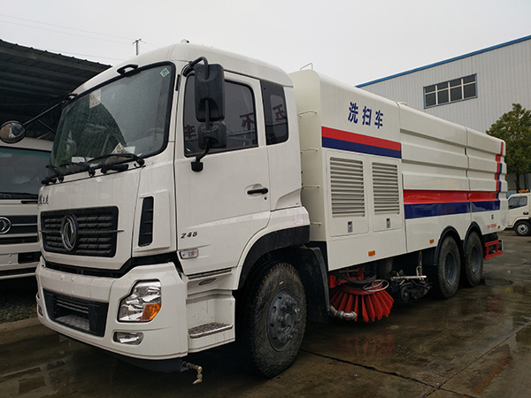 东风天龙洗扫车(国V)