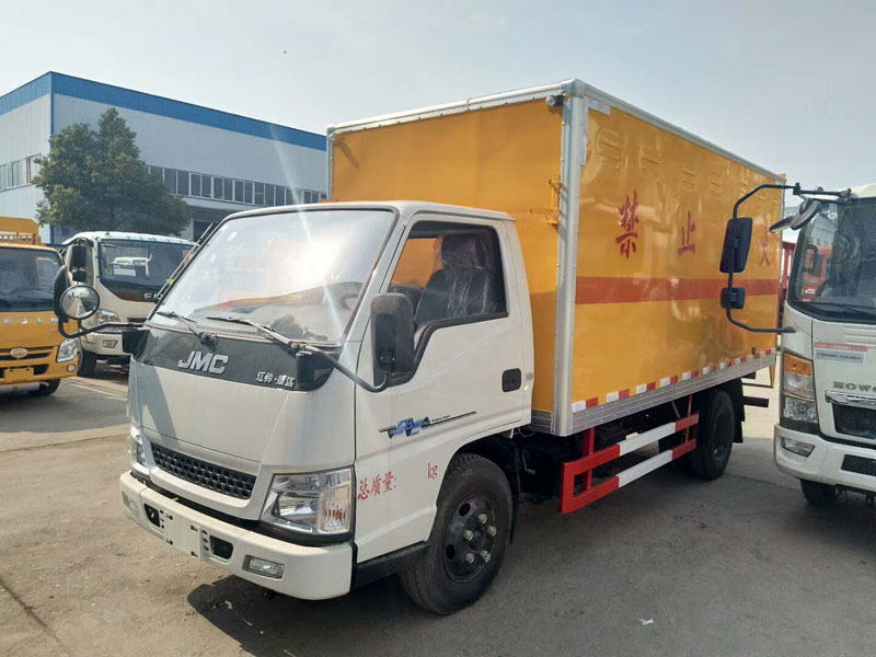 江铃4.1米(蓝牌)毒性感染性厢式车