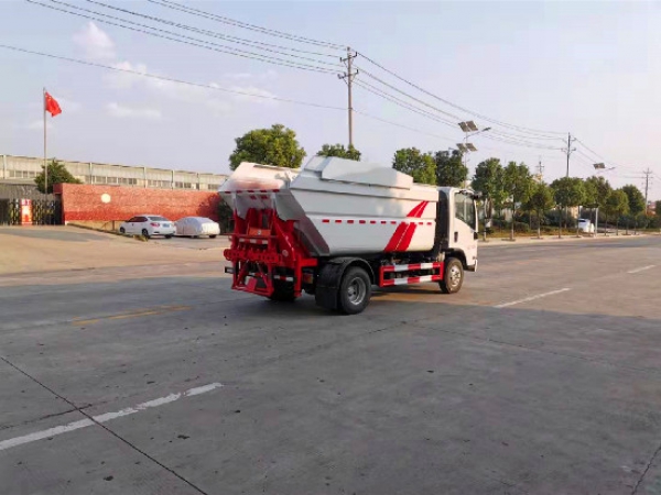 五十铃100p国六无泄漏后高位挂桶压缩垃圾车