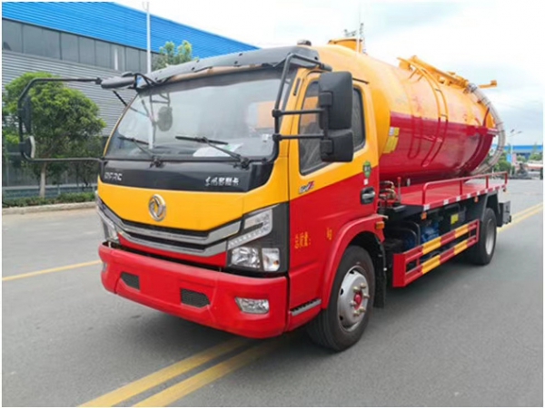 大多利卡8方 清洗吸污车(一体罐) 国六