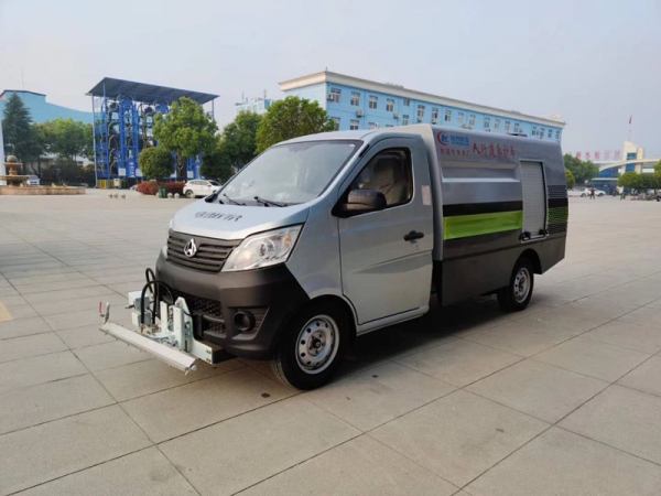 长安2.5方路面养护车,清洗车多少钱