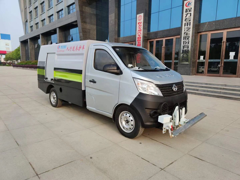 长安2.5方路面养护车,清洗车多少钱