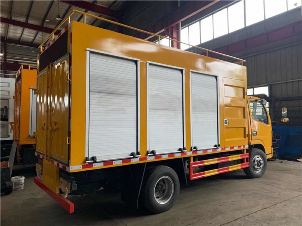 东风小多利卡6方污水处理车,净化车