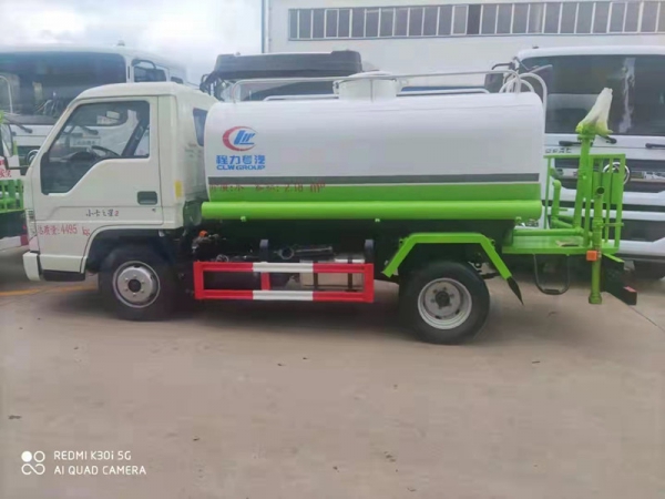 福田小卡5吨蓝牌洒水车