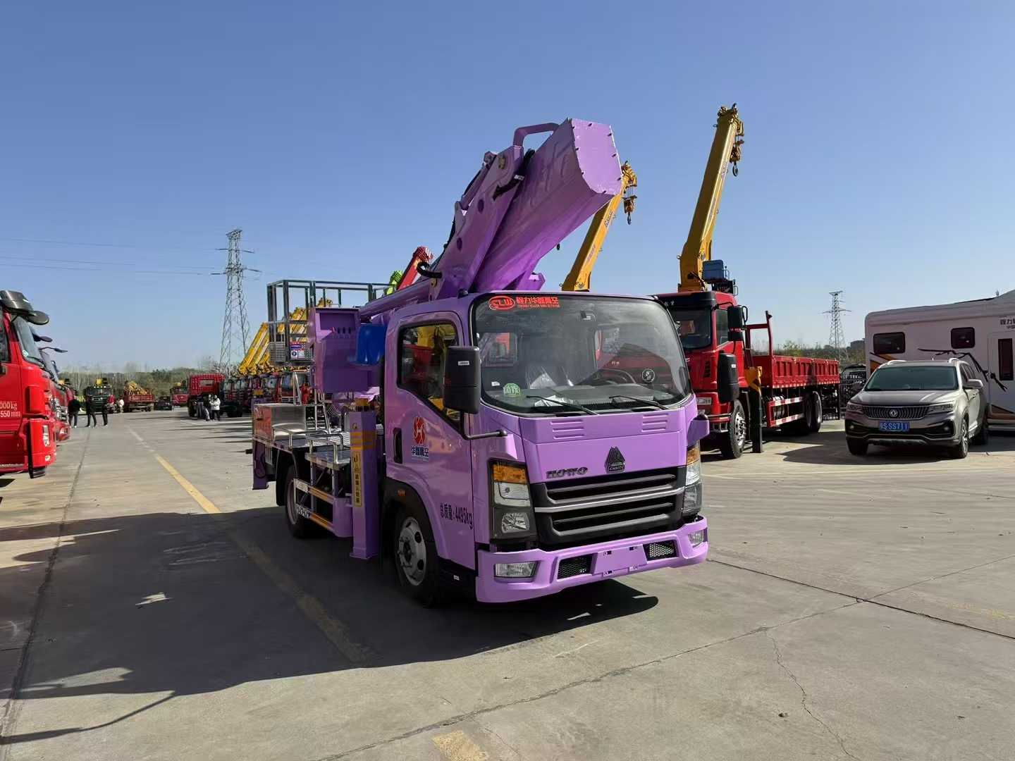 重汽豪沃33米高空作业车