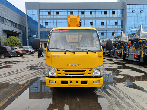 28米庆铃五十铃蓝牌直臂高空作业车